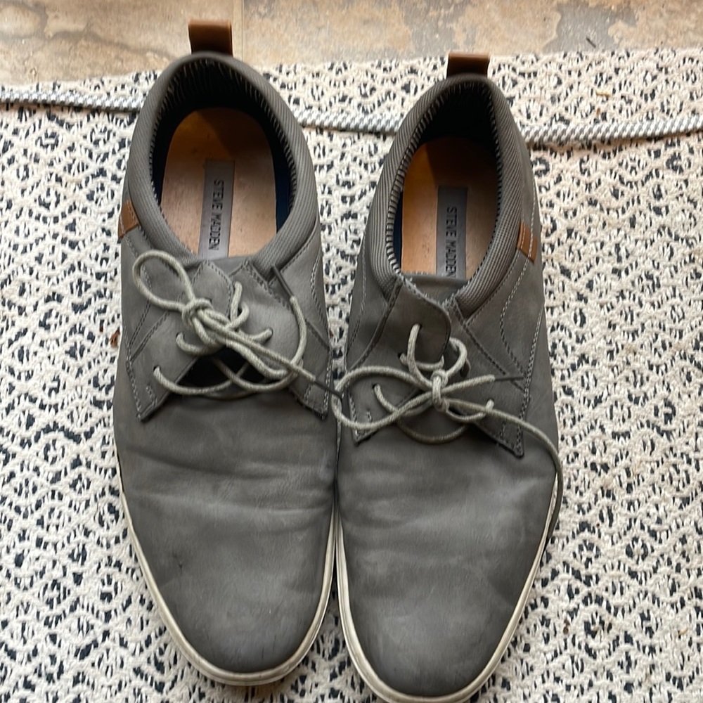 Steve Madden size 13